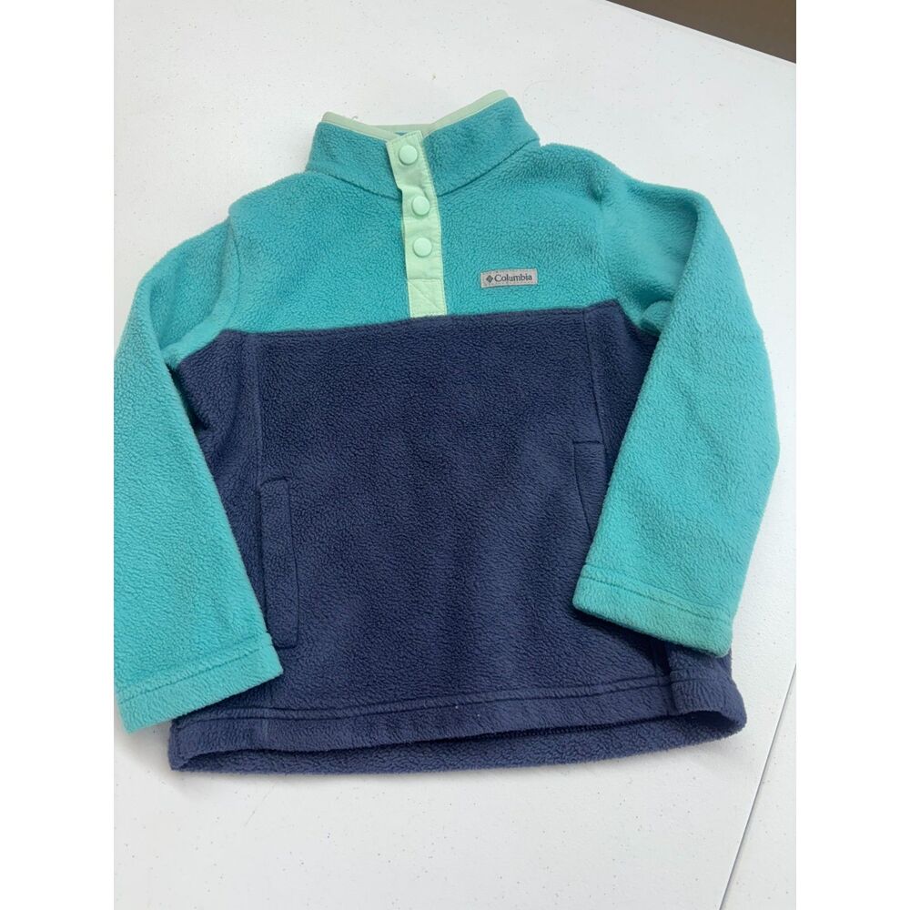 Girl's Columbia 1/4 Button size 4t